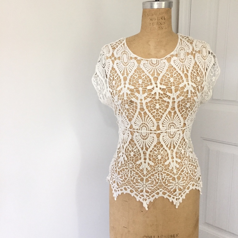 Gorgeous Crochet Top. Size S.